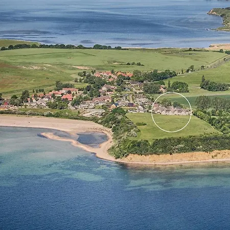 19 Im Strandhaus * Lobbe